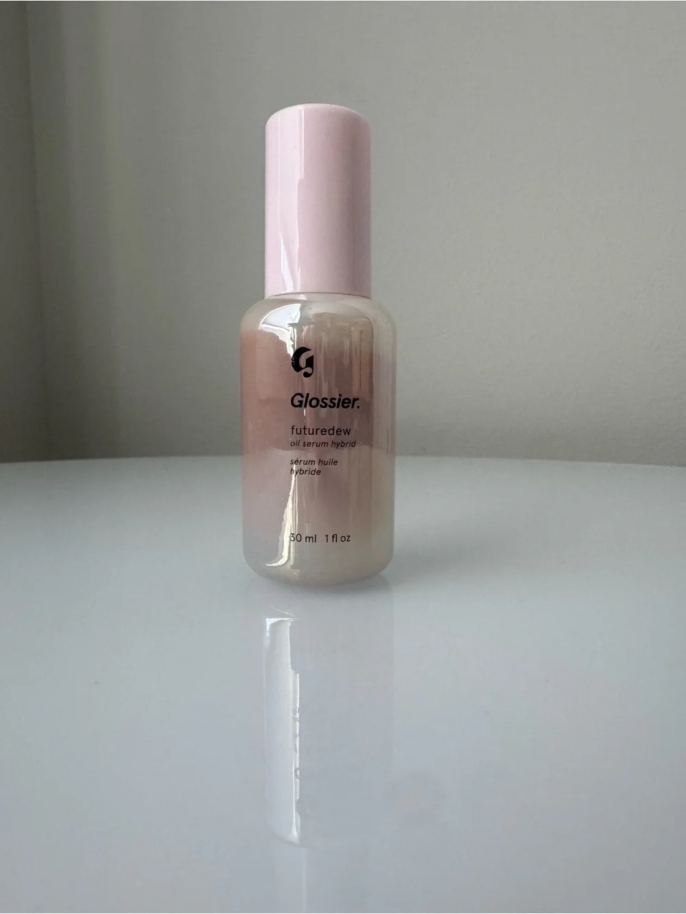 Glossier Pink Iridescent Futuredew Oil Serum Hybrid 30 mL 1 fl oz Quiet Luxury